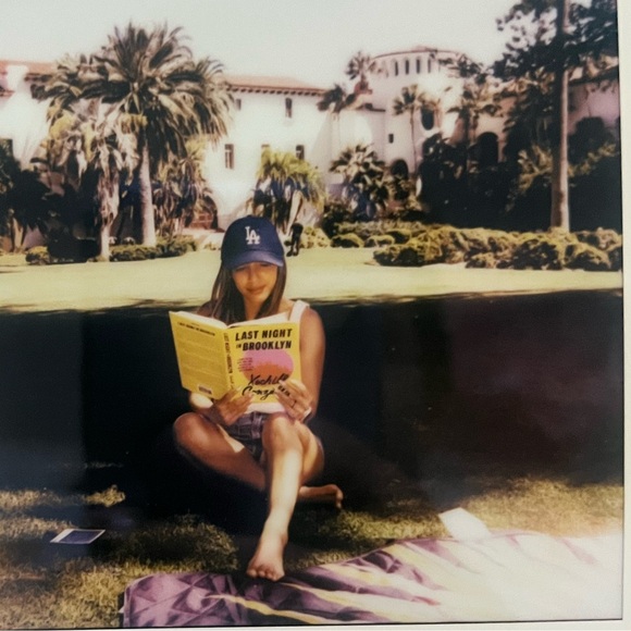 literary_vee
